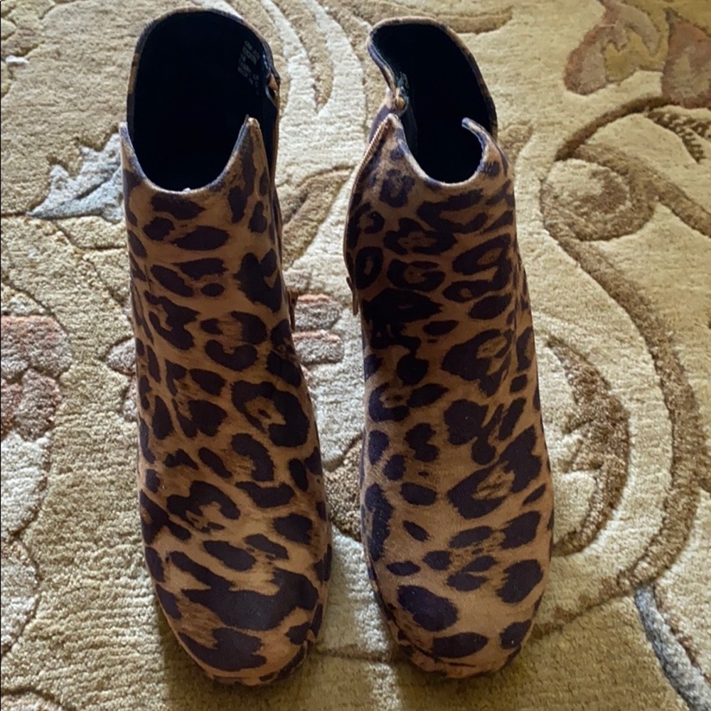 Suede leopard print wedge booties